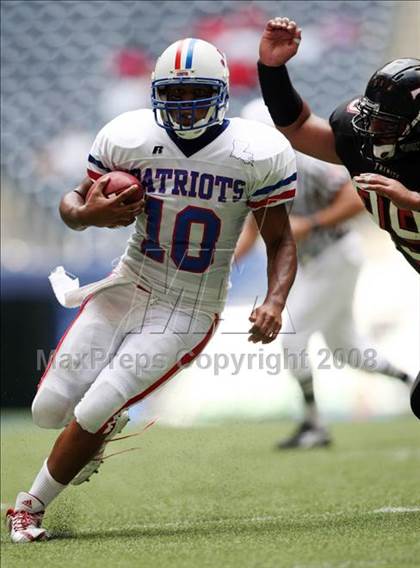 Thumbnail 2 in Curtis vs. Trinity (Kirk Herbstreit Varsity Football Series) photogallery.