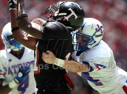 Thumbnail 1 in Curtis vs. Trinity (Kirk Herbstreit Varsity Football Series) photogallery.