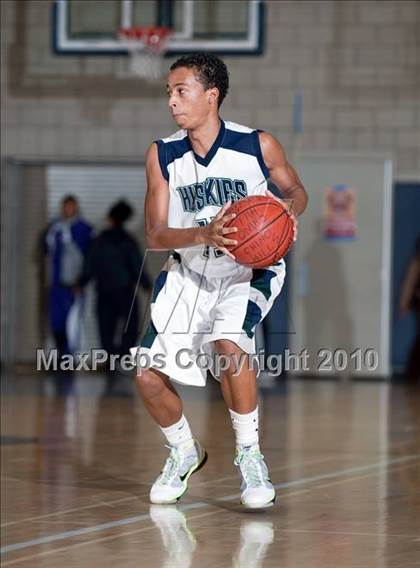 Thumbnail 1 in Los Alamitos vs. Chino Hills (MLK I Have A Dream Classic) photogallery.