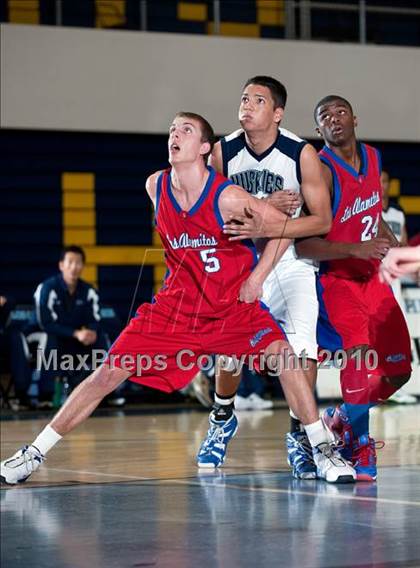 Thumbnail 3 in Los Alamitos vs. Chino Hills (MLK I Have A Dream Classic) photogallery.