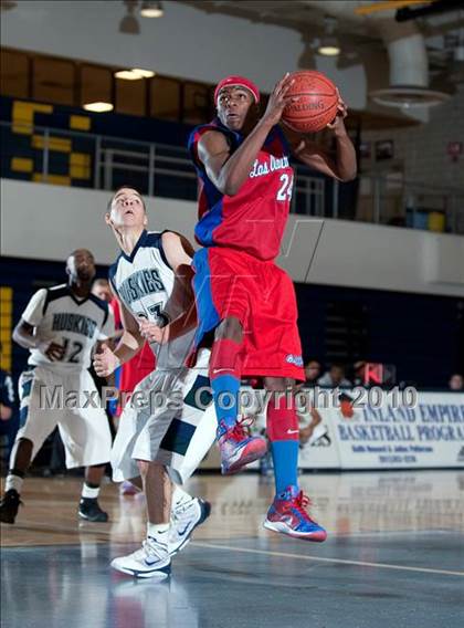 Thumbnail 3 in Los Alamitos vs. Chino Hills (MLK I Have A Dream Classic) photogallery.
