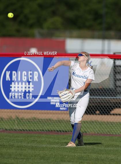 Thumbnail 1 in South Williamsport vs. Muncy (PIAA District IV 2A Final) photogallery.