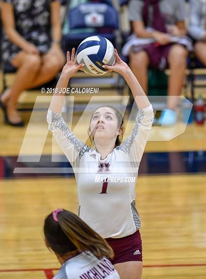 Thumbnail 1 in Jefferson vs Highlands photogallery.