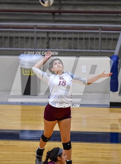 Thumbnail 2 in Jefferson vs Highlands photogallery.
