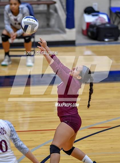 Thumbnail 3 in Jefferson vs Highlands photogallery.