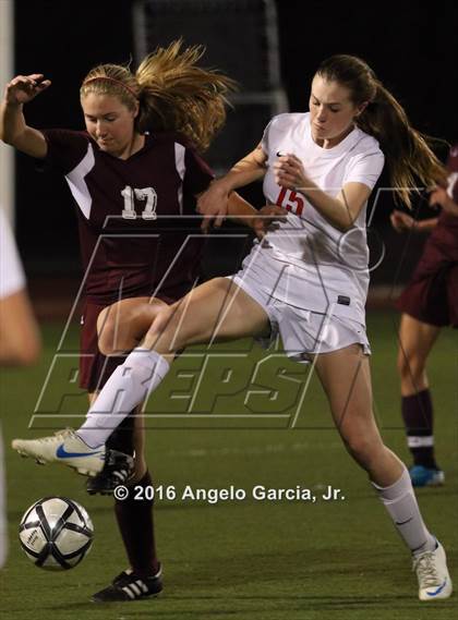 Thumbnail 3 in Liberty vs Carondelet (CIF NCS D1 Semifinal) photogallery.