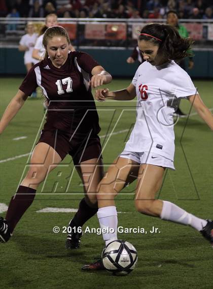 Thumbnail 1 in Liberty vs Carondelet (CIF NCS D1 Semifinal) photogallery.
