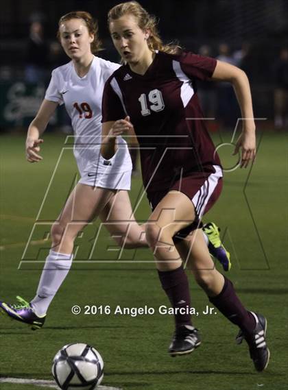 Thumbnail 3 in Liberty vs Carondelet (CIF NCS D1 Semifinal) photogallery.