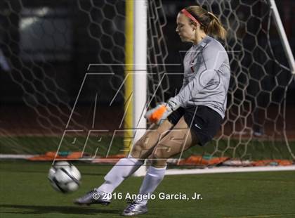 Thumbnail 2 in Liberty vs Carondelet (CIF NCS D1 Semifinal) photogallery.