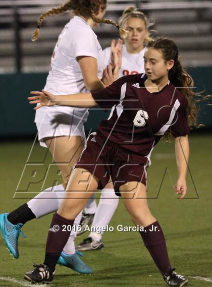 Thumbnail 3 in Liberty vs Carondelet (CIF NCS D1 Semifinal) photogallery.