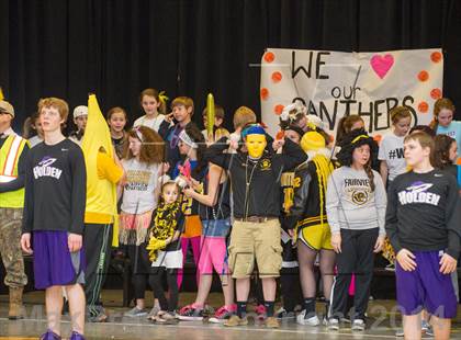 Thumbnail 2 in Holden vs. Fairview  (LHSAA Bi-District Playoff) photogallery.