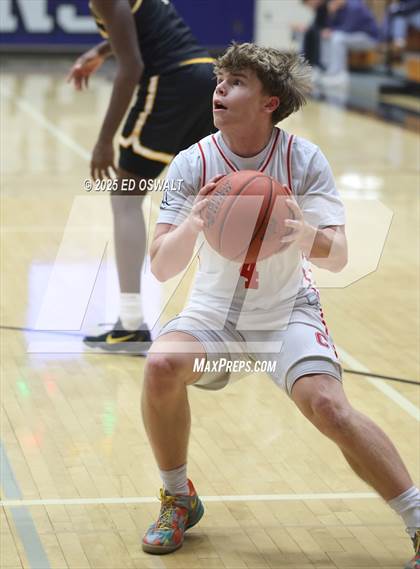 Thumbnail 2 in Campolindo vs. Granada (Huber Classic First Round) photogallery.