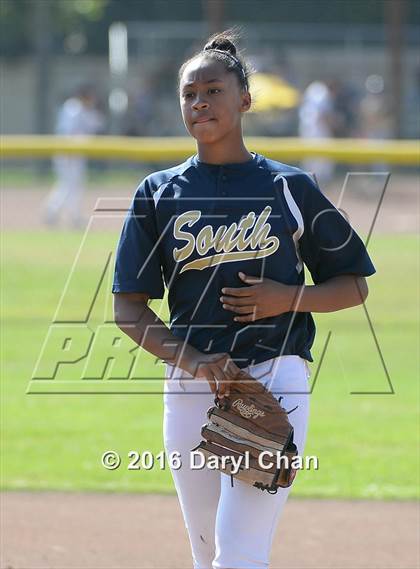 Thumbnail 1 in South El Monte @ Arroyo photogallery.
