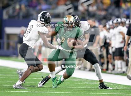 Thumbnail 3 in DeSoto vs. Steele (UIL 6A Division 2 Final)  photogallery.