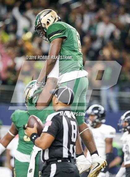 Thumbnail 3 in DeSoto vs. Steele (UIL 6A Division 2 Final)  photogallery.