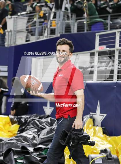 Thumbnail 1 in DeSoto vs. Steele (UIL 6A Division 2 Final)  photogallery.