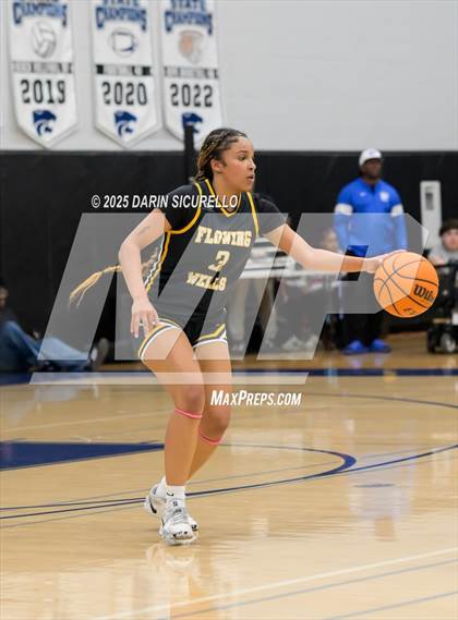 Thumbnail 1 in Flowing Wells vs Mesquite (AIA Open Round 1) photogallery.