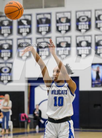 Thumbnail 1 in Flowing Wells vs Mesquite (AIA Open Round 1) photogallery.