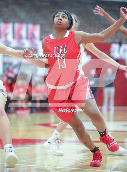 Thumbnail 1 in Pike vs. Roncalli photogallery.