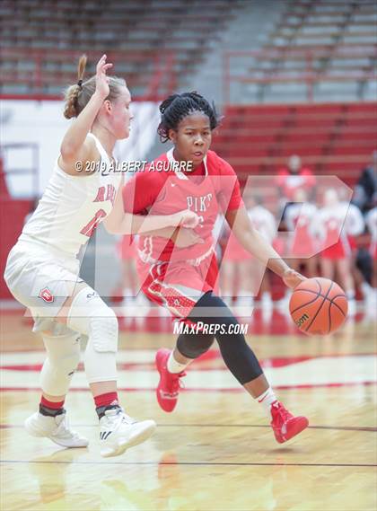 Thumbnail 1 in Pike vs. Roncalli photogallery.