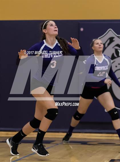 Thumbnail 1 in Fall River vs. Oroville photogallery.
