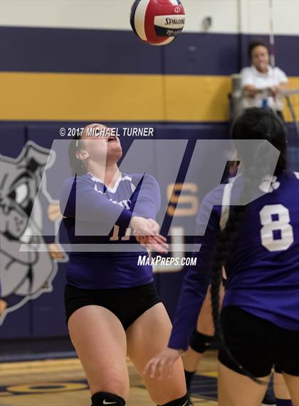 Thumbnail 3 in Fall River vs. Oroville photogallery.