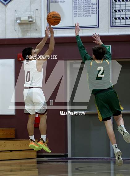 Thumbnail 2 in Weston Ranch vs. San Ramon Valley (Wildcat Winter Classic) photogallery.