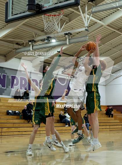 Thumbnail 2 in Weston Ranch vs. San Ramon Valley (Wildcat Winter Classic) photogallery.