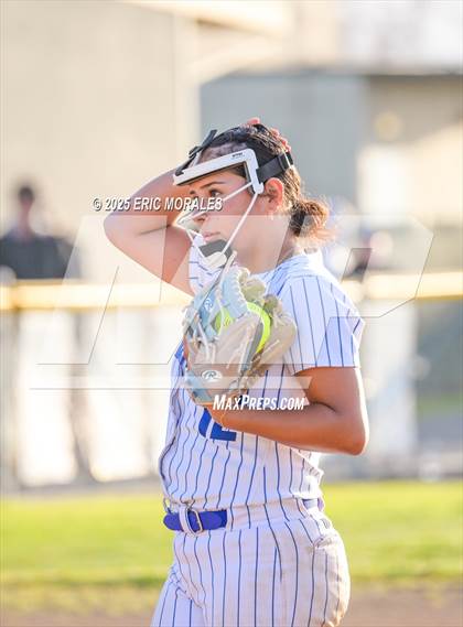 Thumbnail 1 in Hilltop vs Ramona (Hilltop Tournament) photogallery.