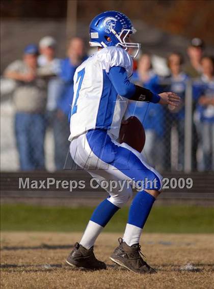 Thumbnail 1 in Auburn @ Nashville (IHSA Class 3A Playoffs) photogallery.