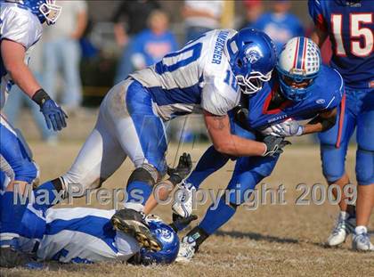 Thumbnail 2 in Auburn @ Nashville (IHSA Class 3A Playoffs) photogallery.