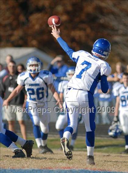 Thumbnail 2 in Auburn @ Nashville (IHSA Class 3A Playoffs) photogallery.