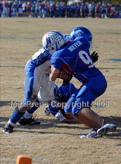 Thumbnail 2 in Auburn @ Nashville (IHSA Class 3A Playoffs) photogallery.