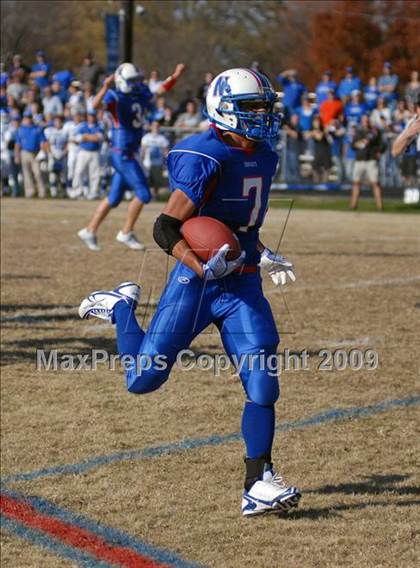 Thumbnail 3 in Auburn @ Nashville (IHSA Class 3A Playoffs) photogallery.