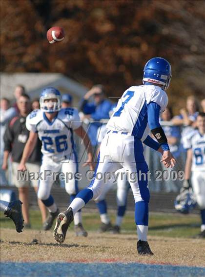 Thumbnail 3 in Auburn @ Nashville (IHSA Class 3A Playoffs) photogallery.