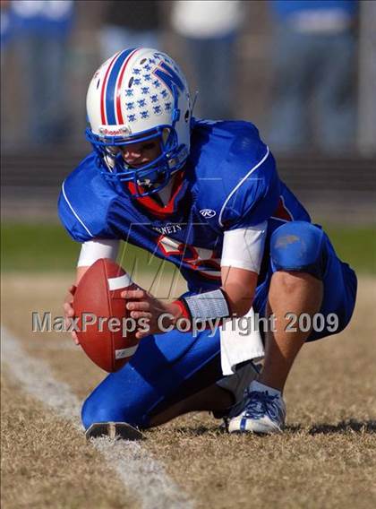 Thumbnail 3 in Auburn @ Nashville (IHSA Class 3A Playoffs) photogallery.