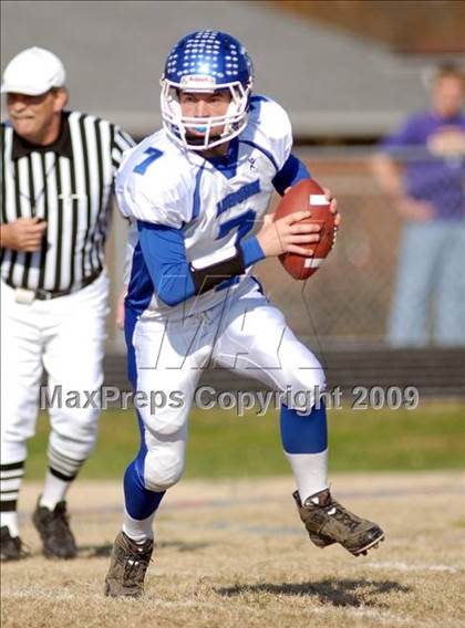 Thumbnail 2 in Auburn @ Nashville (IHSA Class 3A Playoffs) photogallery.