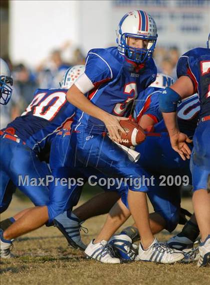 Thumbnail 2 in Auburn @ Nashville (IHSA Class 3A Playoffs) photogallery.