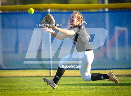 Thumbnail 3 in Seton Catholic @ Mesquite photogallery.