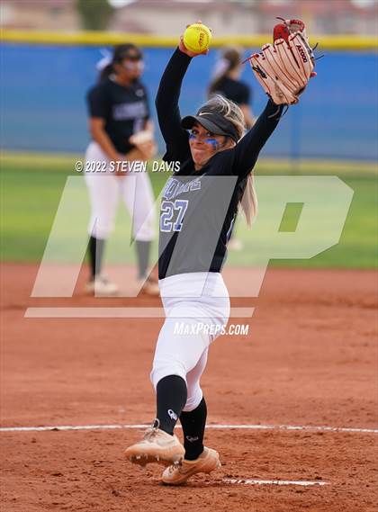 Thumbnail 2 in Seton Catholic @ Mesquite photogallery.
