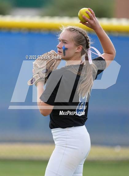 Thumbnail 2 in Seton Catholic @ Mesquite photogallery.