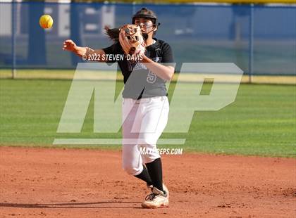 Thumbnail 3 in Seton Catholic @ Mesquite photogallery.