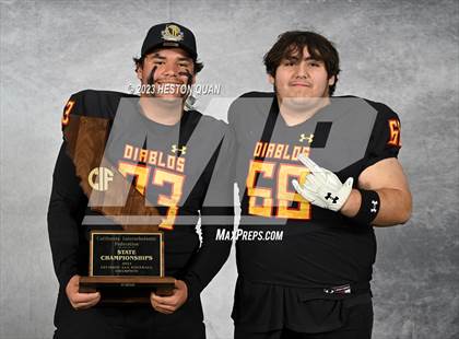 Thumbnail 1 in Mission Viejo (CIF State D1AA Awards) photogallery.