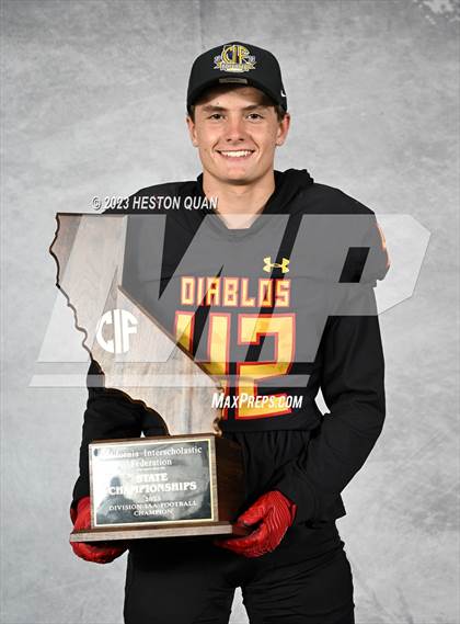 Thumbnail 3 in Mission Viejo (CIF State D1AA Awards) photogallery.