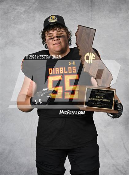 Thumbnail 3 in Mission Viejo (CIF State D1AA Awards) photogallery.