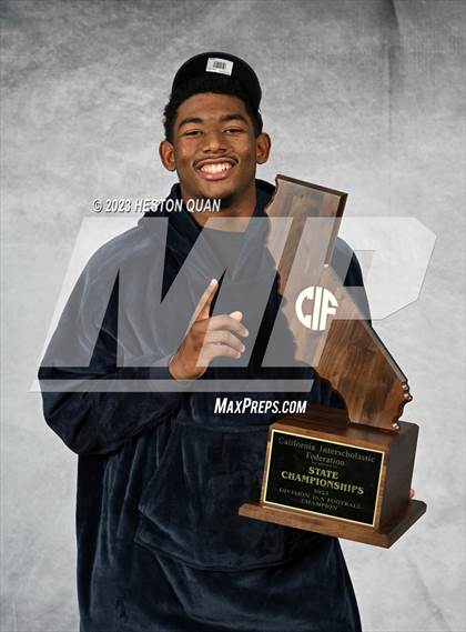 Thumbnail 1 in Mission Viejo (CIF State D1AA Awards) photogallery.
