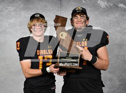 Thumbnail 3 in Mission Viejo (CIF State D1AA Awards) photogallery.