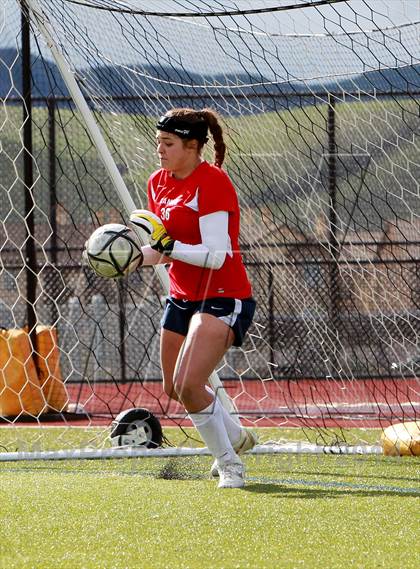 Thumbnail 1 in Campolindo vs. Las Lomas (CIF NCS D2 Final) photogallery.