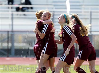 Thumbnail 3 in Campolindo vs. Las Lomas (CIF NCS D2 Final) photogallery.