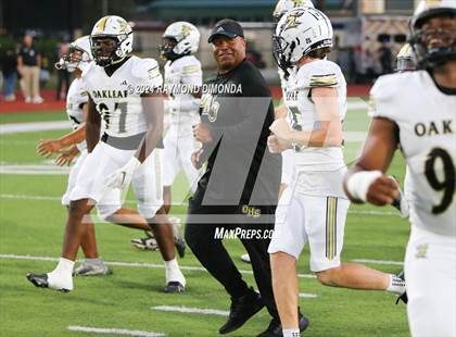 Thumbnail 3 in Oakleaf @ Bolles photogallery.